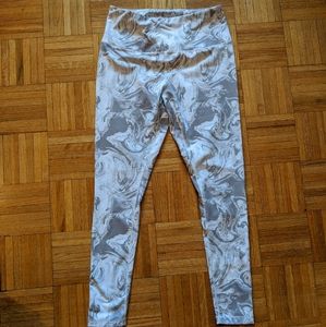 Zella gray swirl leggings